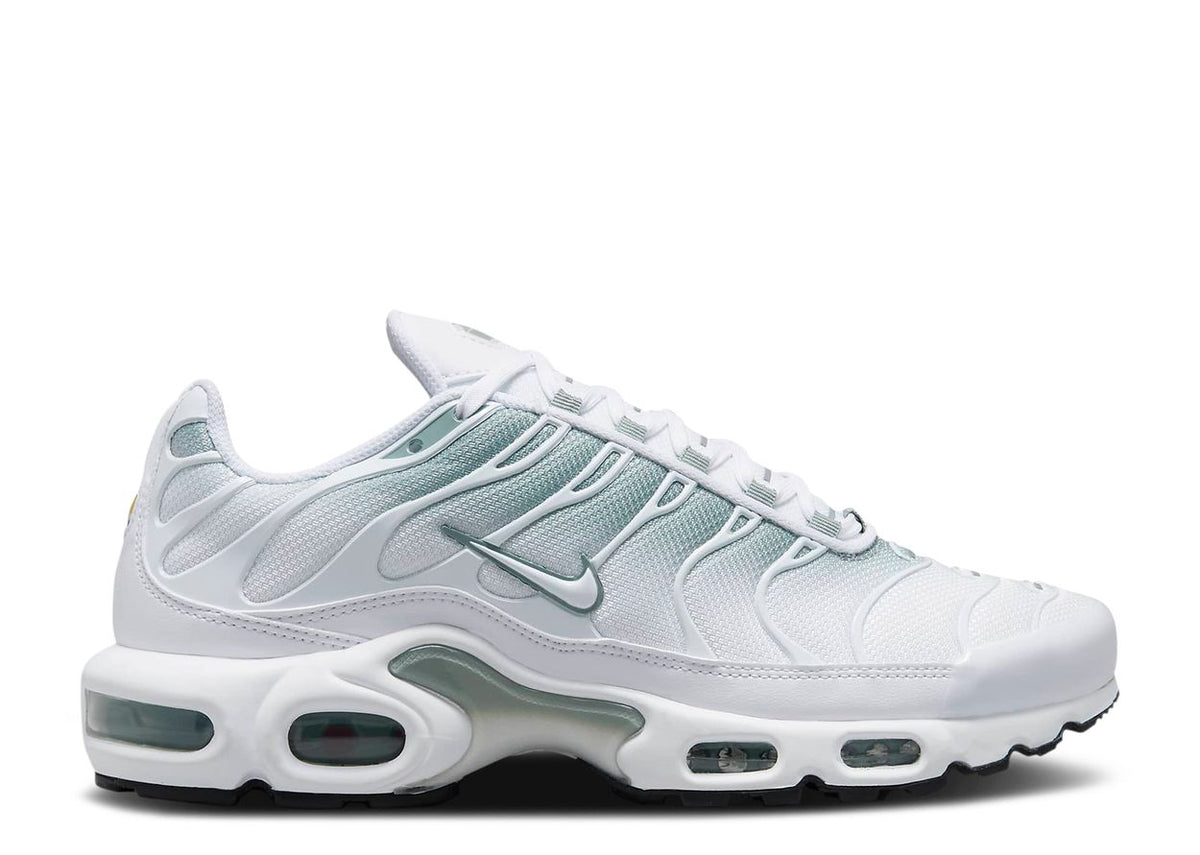 Nike Air Max Plus &#39;White Mica Green&#39;