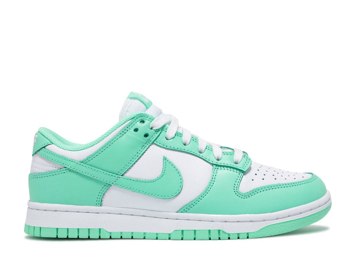 Dunk Low &#39;Green Glow&#39; Women&#39;s