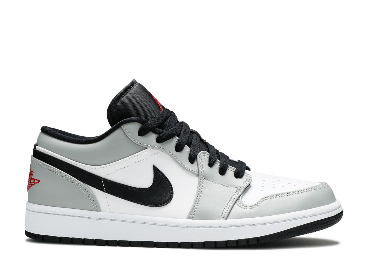 Air Jordan 1 Low &#39;Light Smoke Grey