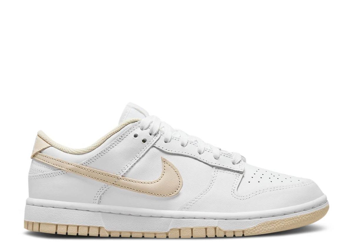 Wmns Dunk Low &#39;White Pearl&#39;