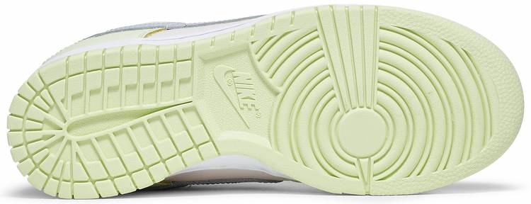 Wmns Dunk Low &#39;Lime Ice&#39;