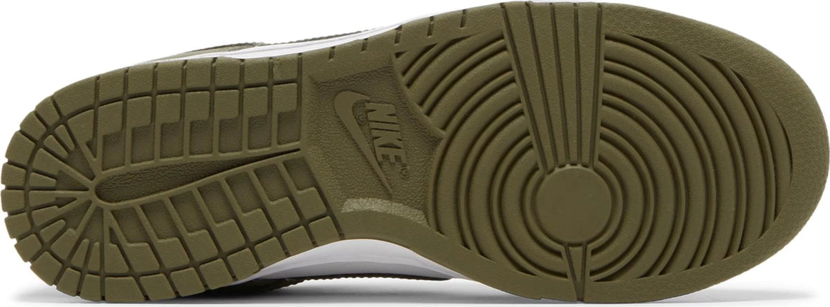 Wmns Dunk Low &#39;Medium Olive&#39;