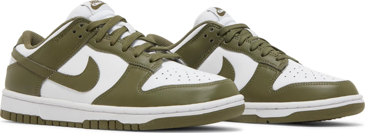 Wmns Dunk Low &#39;Medium Olive&#39;